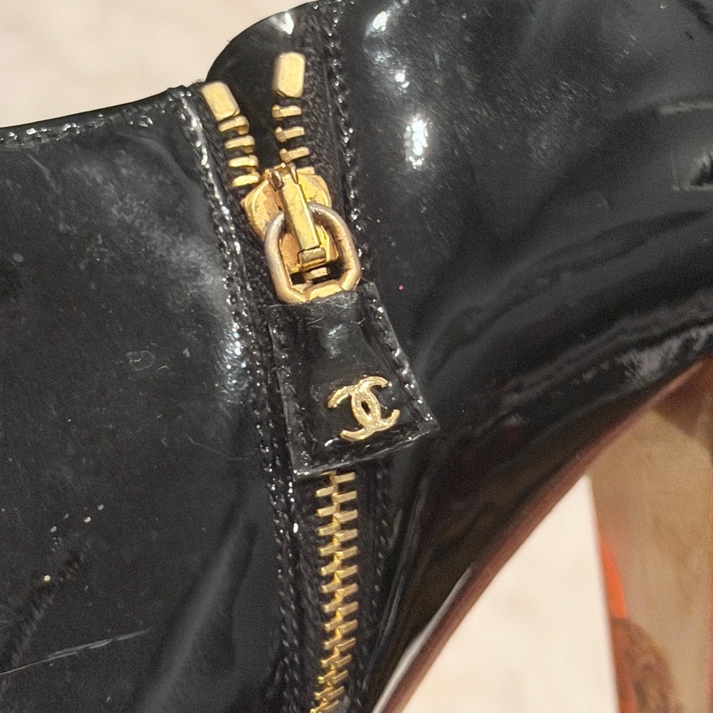 CHANEL Black Patent Leather Peep-Toe Ankle Boots Size 38 - Picture 6 of 9